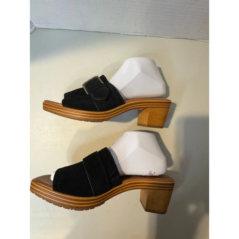 Zodiac Black Leather Heeled Sandals Size 9